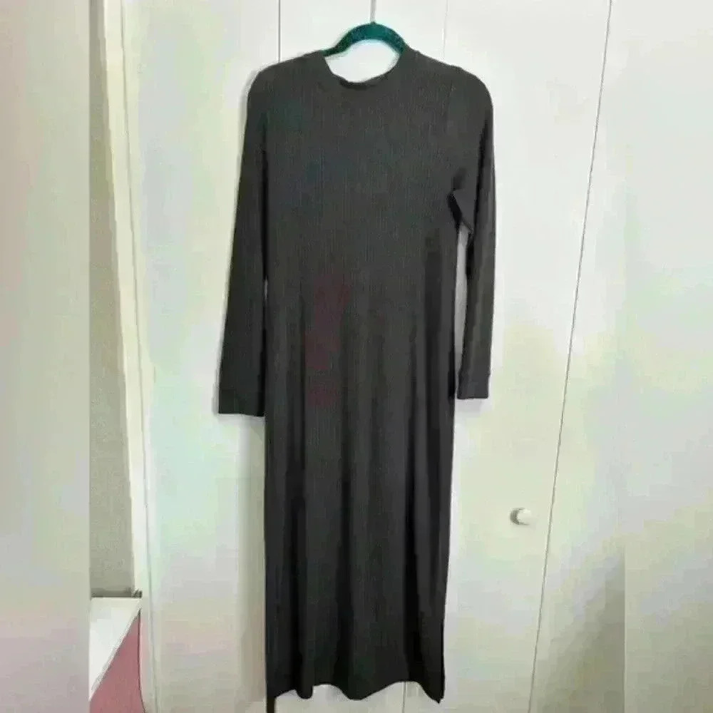 Old Navy, long sleeve ribbed dress